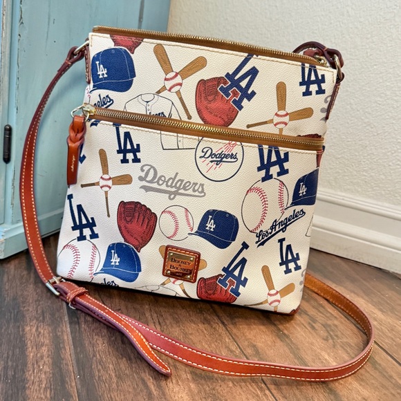 Dooney & Bourke Dodgers Crossbody Bag in White and Brown MLB - Picture 1 of 9